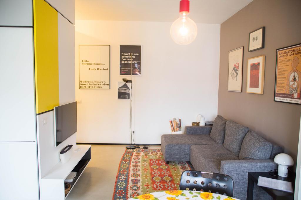 Lorenteggio Business Apartment 米兰 外观 照片